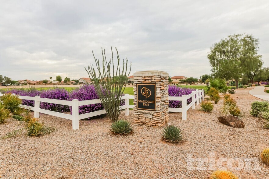 Building Photo - 30877 N Coral Bean Dr