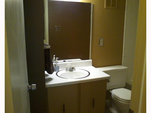 Bath - 1710 Kirby Pky