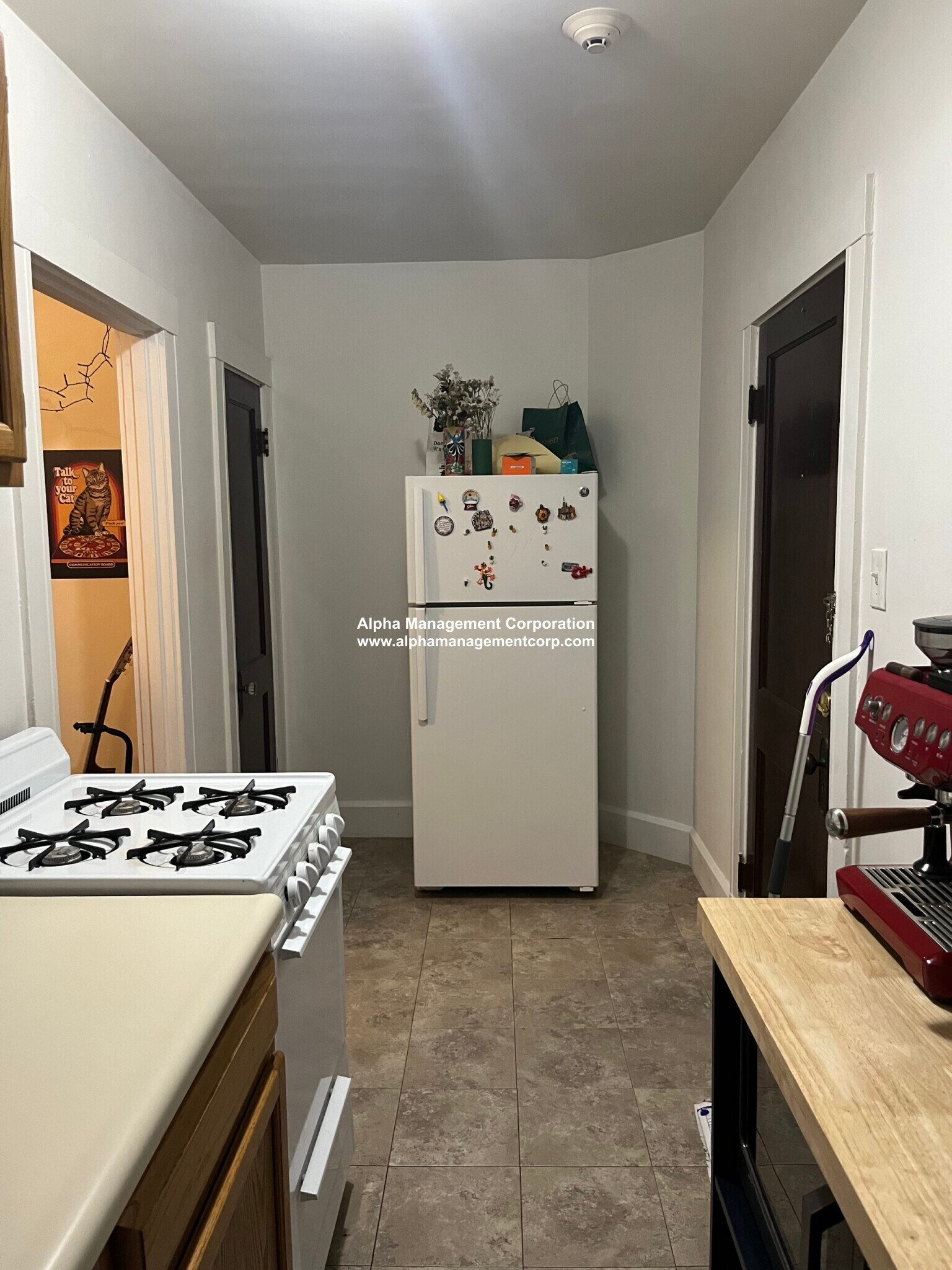 Building Photo - 155 Summer St