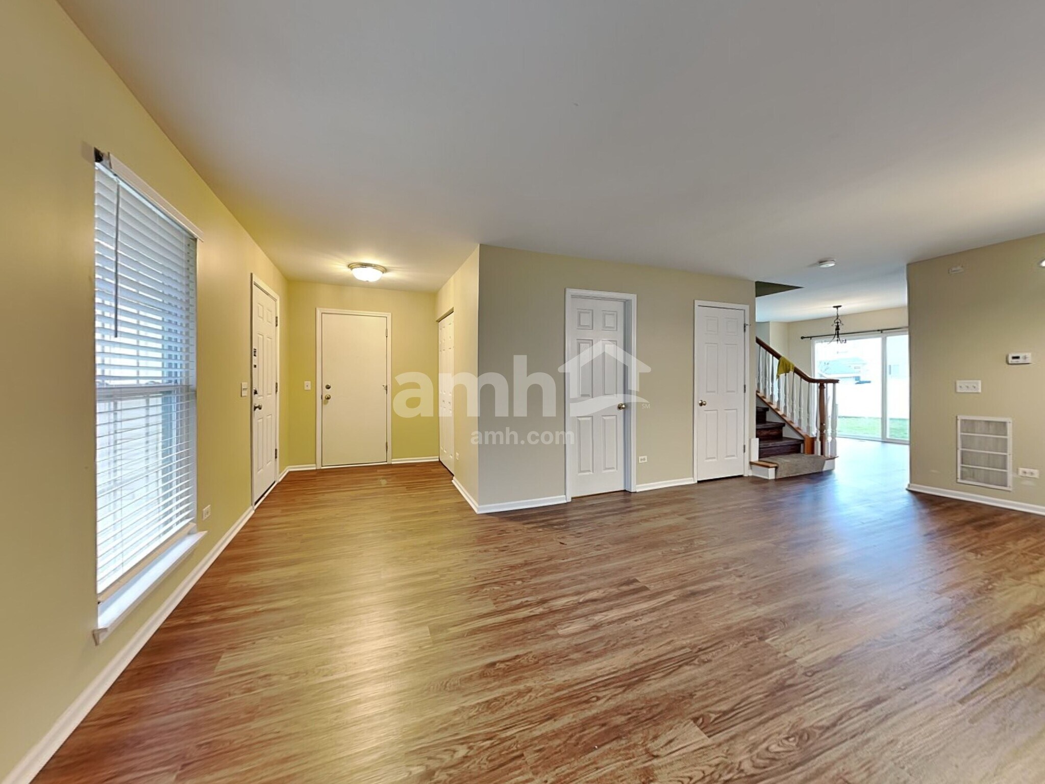 Building Photo - 2611 Sierra Ave