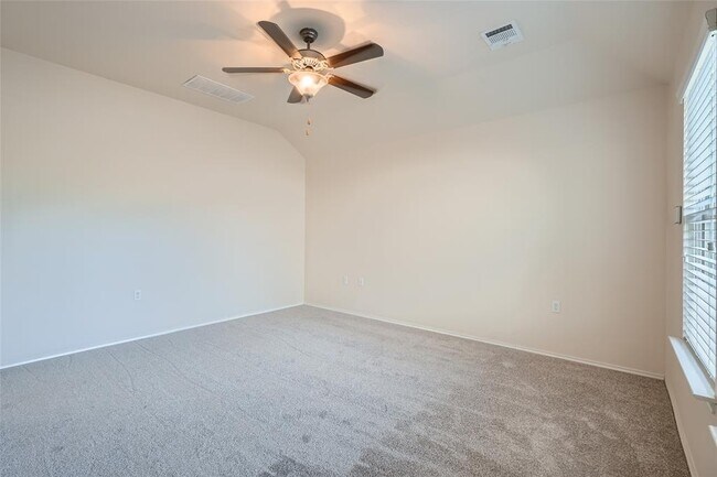 Building Photo - 6905 Crestone Rd
