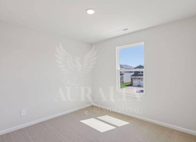 Building Photo - 805 Ottawa Dr