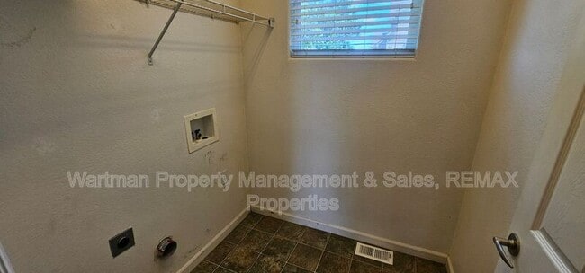 Building Photo - 7558 Soane Grove