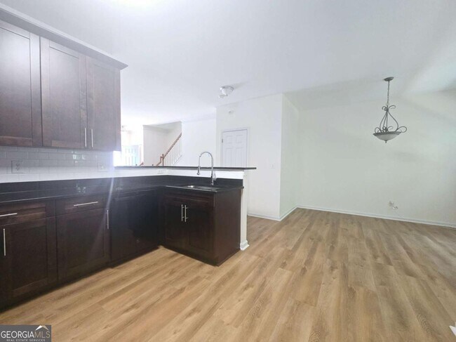 Building Photo - 1318 Guilderoy Ln