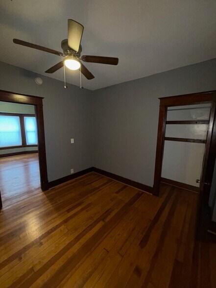 Building Photo - 1350 Davis Ave NW