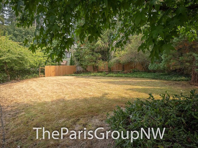 Building Photo - 14655 NE 179th St