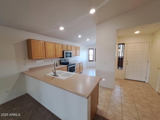 Building Photo - 3707 E Rolling Green Way