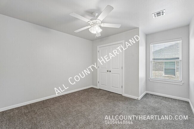 Building Photo - 12010 Rush St