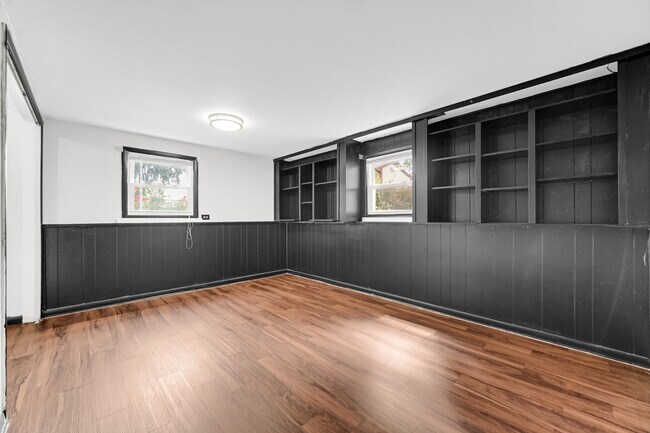 Building Photo - 15435 Orogrande Dr