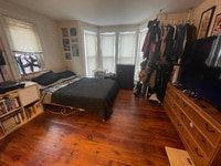 Building Photo - 385 Pine St