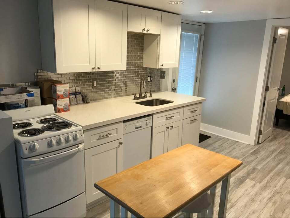 Building Photo - 4516 Banks St