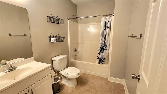 Building Photo - 6368 Aarons Way
