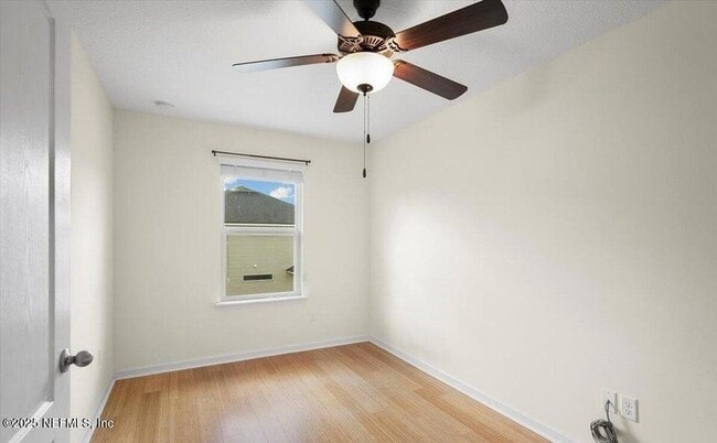 Building Photo - 612 Wishing Wy