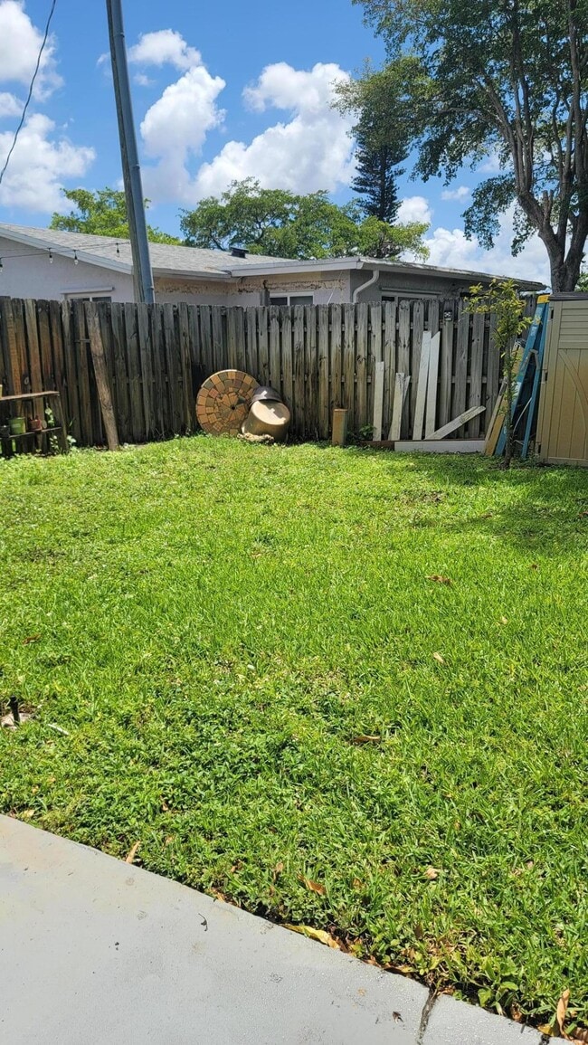 Building Photo - 2590 NW 98th Ave