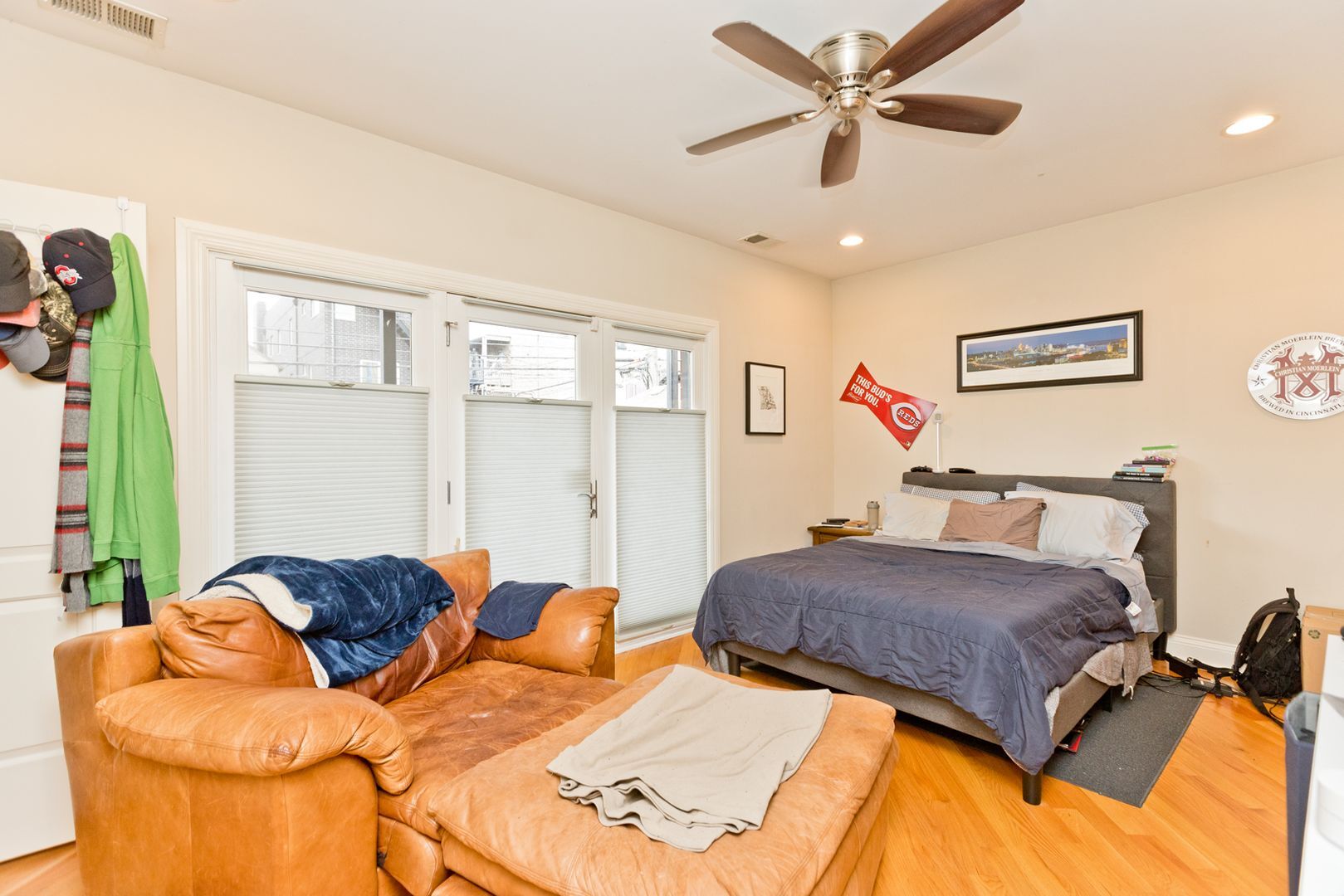 Building Photo - 2414 W Moffat St