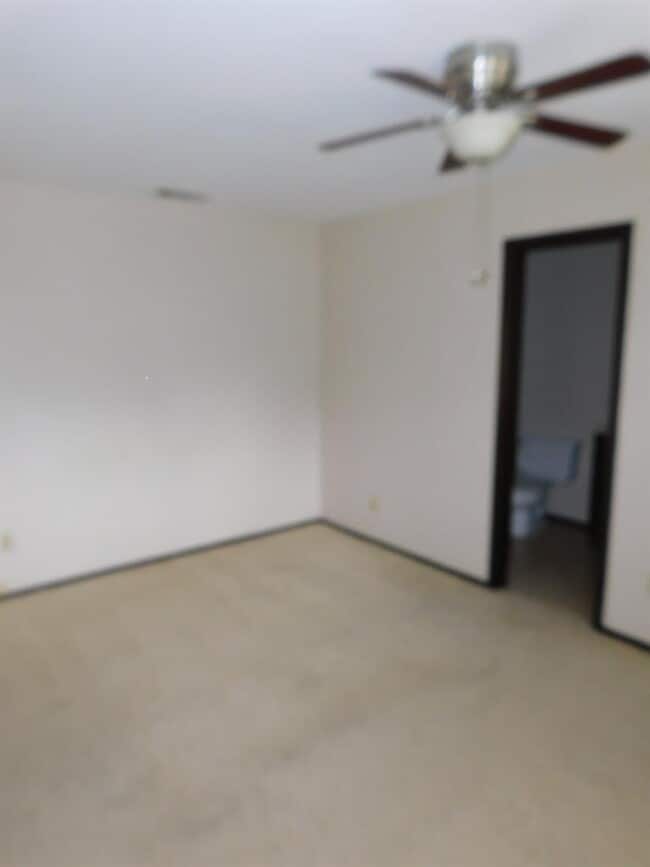 Building Photo - 2513 McGregor Dr