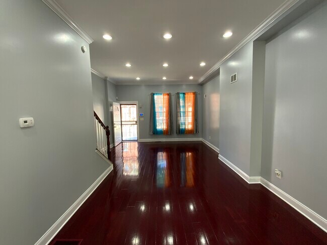 Building Photo - 2207 N 18th St