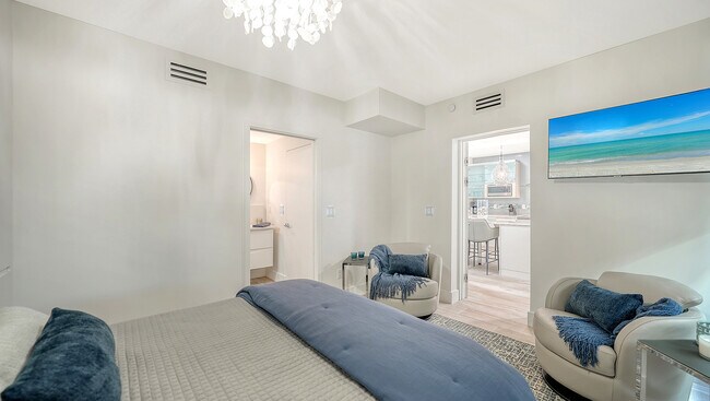 Building Photo - 1932 Harbourside Dr