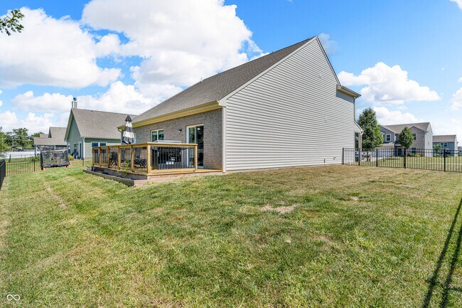 Building Photo - 70 Blue Lace Dr