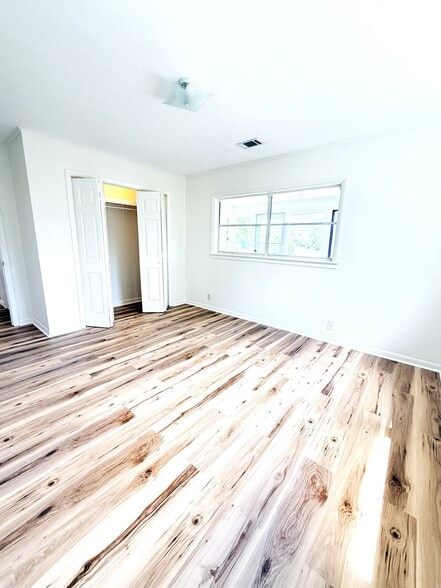 Building Photo - 2641 FL-73