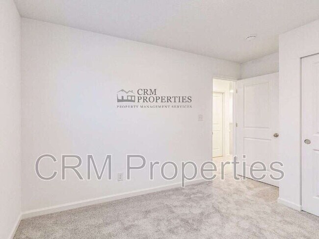 Building Photo - 3449 Briarwick Dr