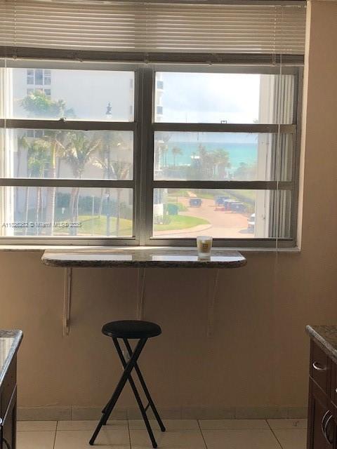 Building Photo - 1849 S Ocean Dr
