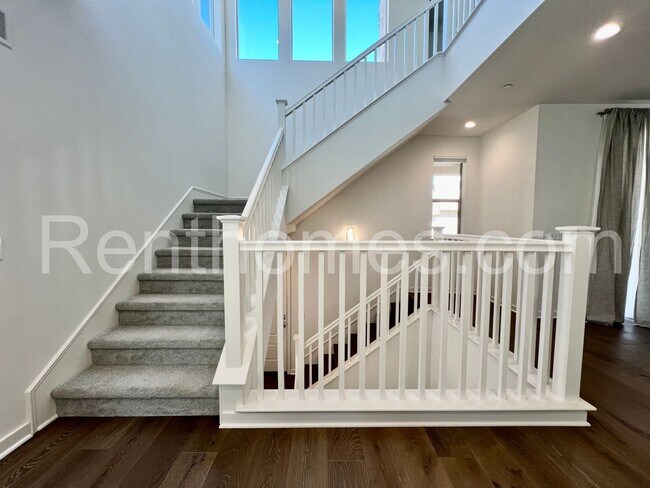 Building Photo - 15113 Lincoln Lp