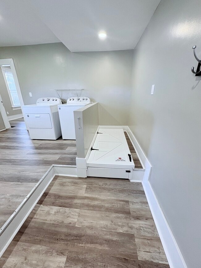 Building Photo - Charming 4 beds 2 baths in Delaware!