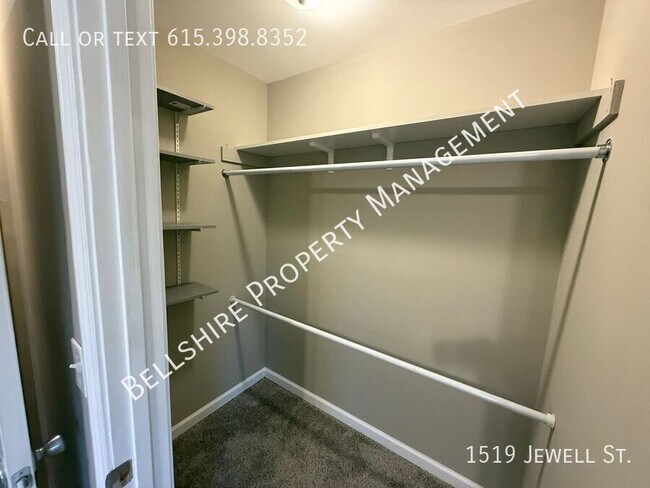 Building Photo - 1519 Jewel St