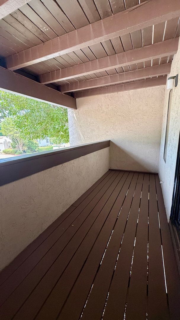 Building Photo - Spacious Twin Home For Rent at Montezuma Townhouses in College Area-Move in now