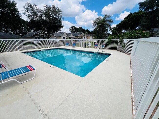 Building Photo - 2364 Paulette Dr