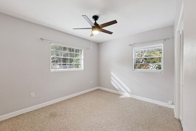 Building Photo - Conway Area 3B/1.5B Home with Fantastic Backyard and NO HOA!