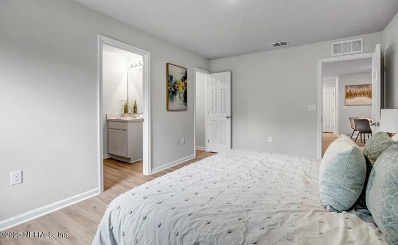 Building Photo - 5986 Patterson Ave