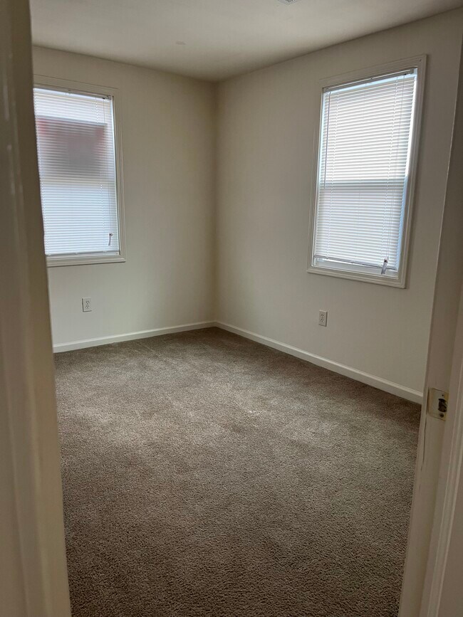 Building Photo - 8094 LA-23