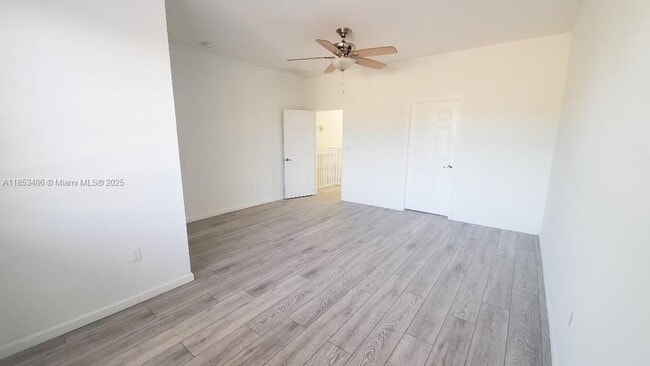 Building Photo - 265 Las Brisas Cir
