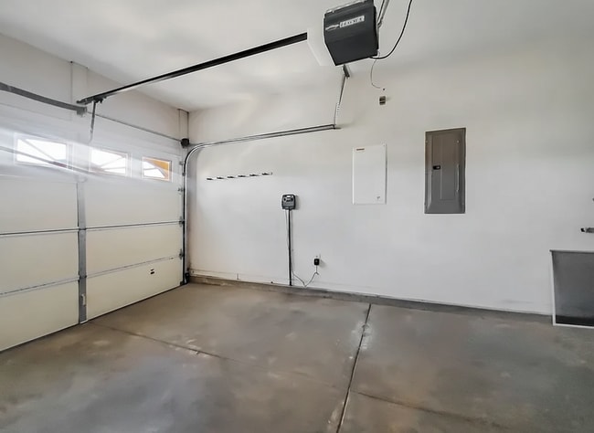 Building Photo - 412 Bridgewood Ct