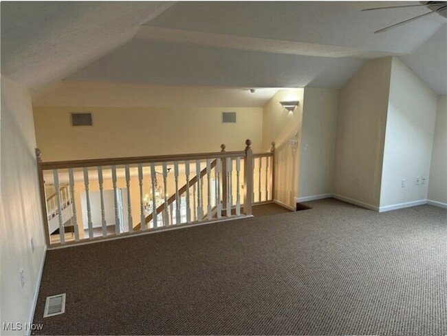 Building Photo - 475 Eagle Trce