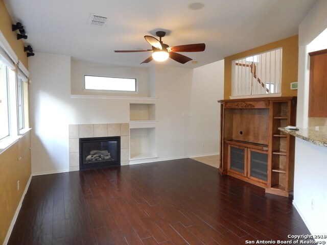 Building Photo - 1302 Nicholas Manor