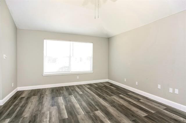 Building Photo - 8102 Lake Bend Dr