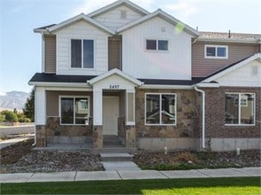 Building Photo - 2498 N 180th E