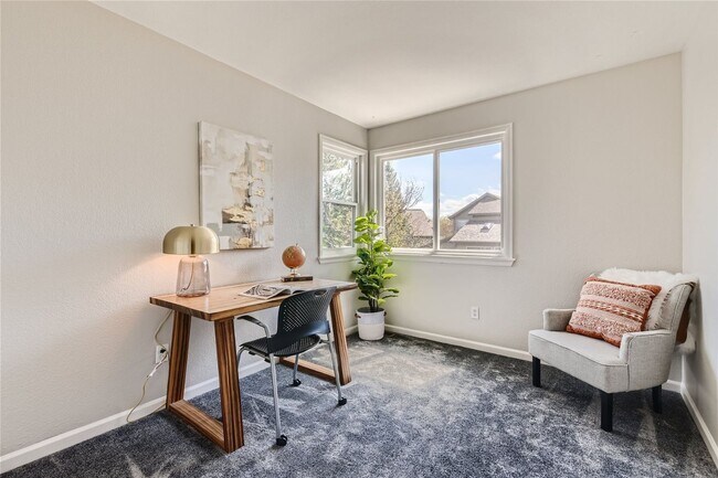 Building Photo - Beautifully Updated 3-Bedroom Home with Finished Basement in Gunbarrel