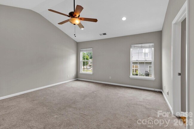 Building Photo - 10350 Stineway Ct