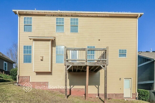 Building Photo - 1700 Summit Village Ln