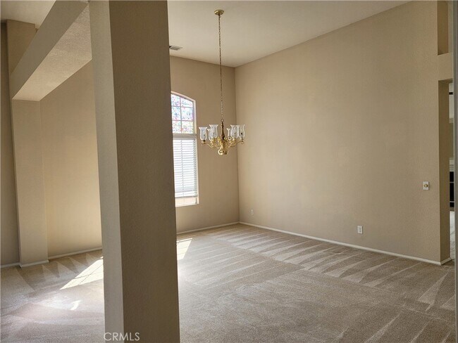Building Photo - 24095 Fuschia Ct