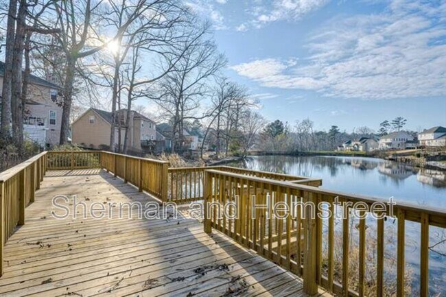 Building Photo - 289 Ashbrook Dr