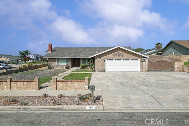 Building Photo - 1455 N 13th Ave