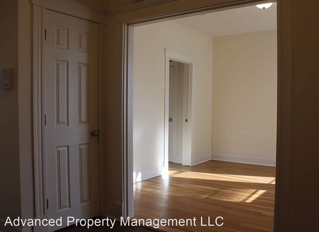 Building Photo - 12 American Legion Hwy