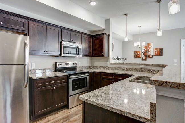 Kitchen - 2633 Columbia Lakes Dr