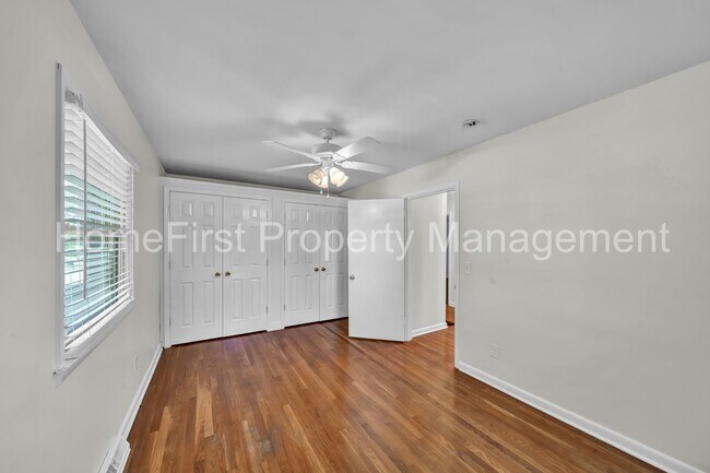 Building Photo - 118 Meadowlark Dr