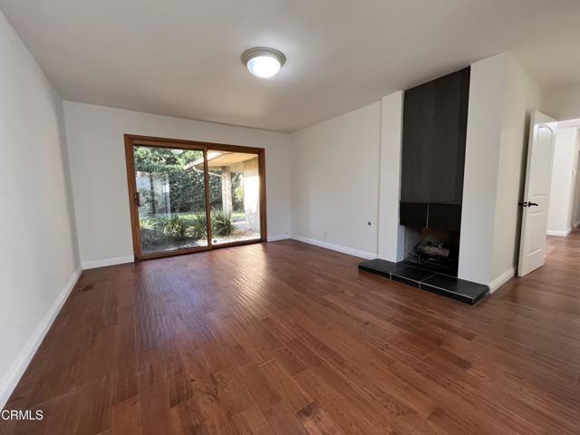 Building Photo - 5715 Summit Crest Dr